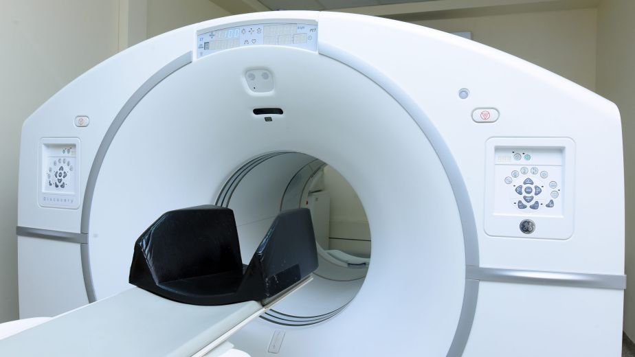 مركز اشعه وتحليل المتطور